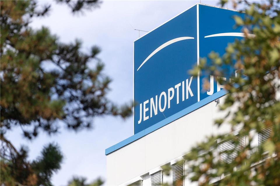 Guter Start der Jenoptik AG ins Geschäftsjahr 2026. (Symbolbild) Michael Reichel/dpa