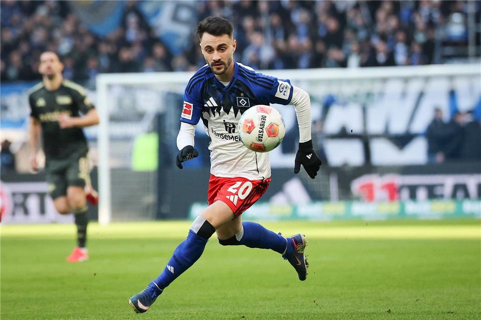 HSV-Profi Fabio Vieira im Spiel gegen Union Berlin. (Archivbild)Christian Charisius/dpa