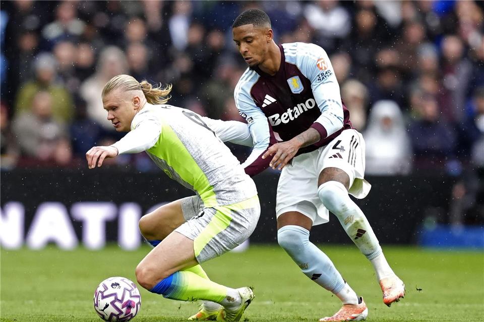 Haalands Treffer (l.) zählte nicht. Nick Potts/PA/AP/dpa