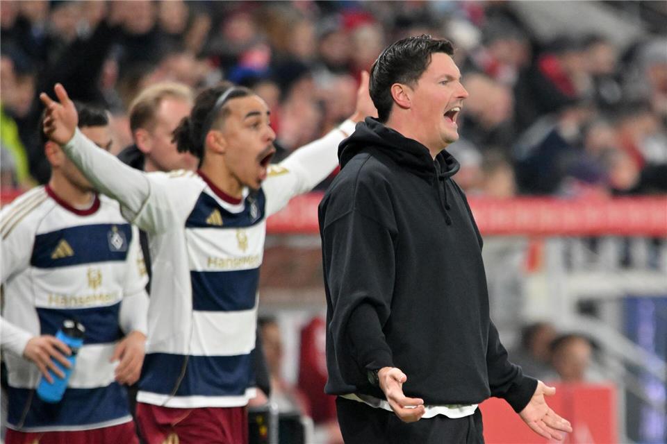Haderte mit dem Schiedsrichter: HSV-Trainer Merlin Polzin.Torsten Silz/dpa