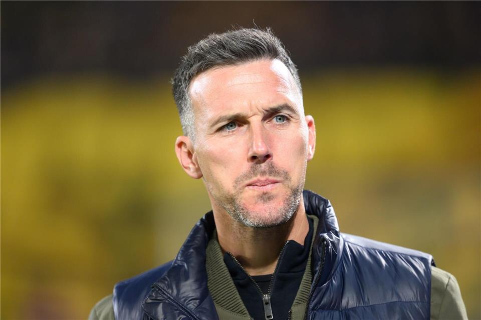 Wildes Remis in Dresden: „KSC hat sein Spektakel wieder“ Haderte mit der Defensivarbeit seines Teams: KSC-Trainer Christian Eichner.Robert Michael/dpa