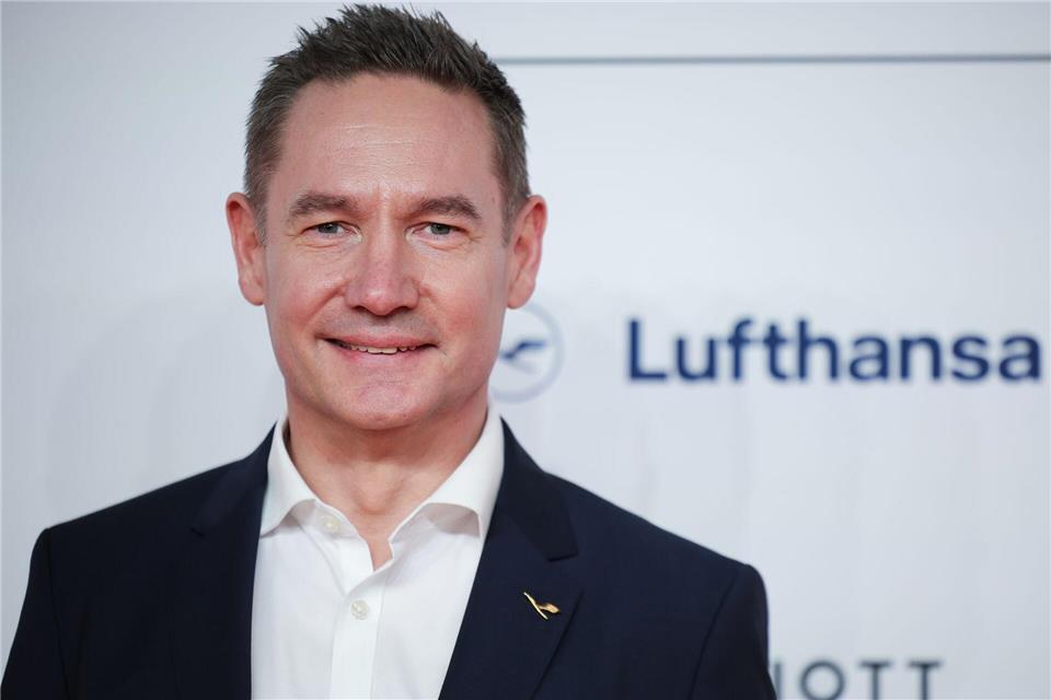 Hält die Forderung der VC für nicht bezahlbar und warnt vor Streiks: Jens Ritter, Chef der Kernmarke Lufthansa Airlines. (Archivbild) Christian Charisius/dpa