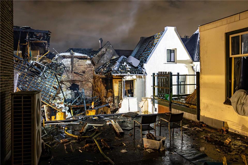 Häuser in Utrecht sind nach einer Explosion vom Donnerstag stark beschädigt.Laurens Niezen/ANP/dpa