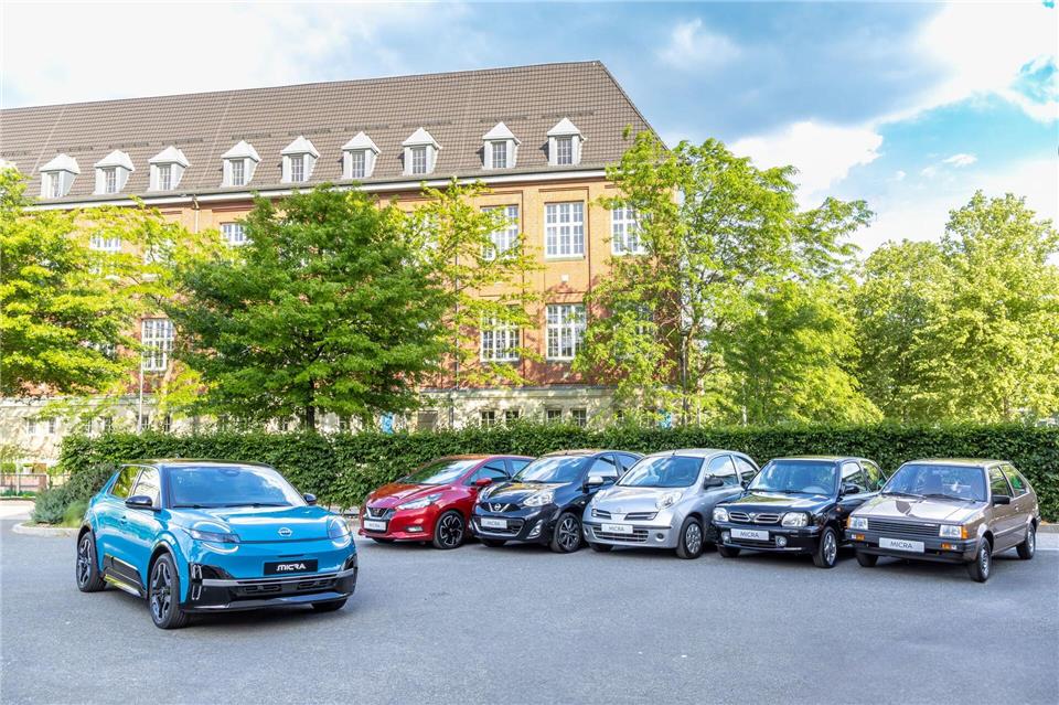 Hallo Oldies: Der neue Micra (links) kann auf eine ganze Anzahl Vorgänger zurückblicken.Nissan/dpa-tmn