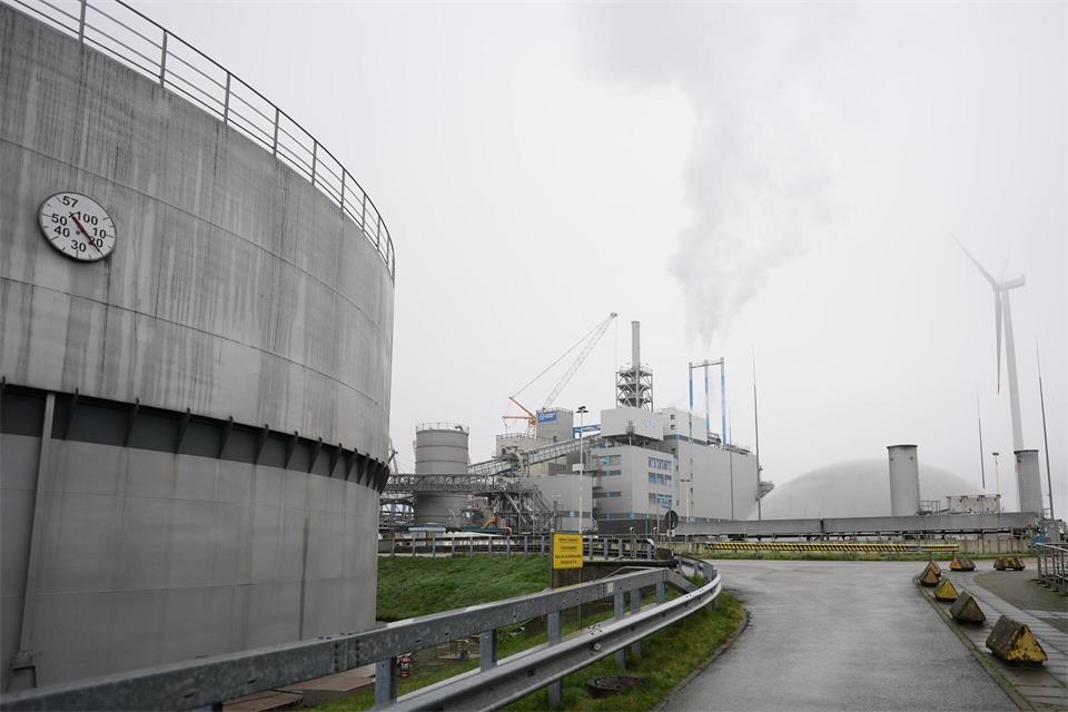 Hamburg Wasser baut eine neue Klärschlammverbrennungsanlage (Vera II) und will eine bestehende sanieren (Vera I). (Archivbild) Marcus Brandt/dpa
