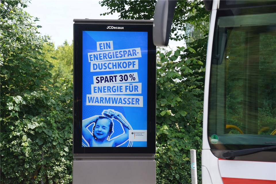 Hamburg hat die Rechte für die Werbung im städtischen Raum neu vergeben. (Archivbild)Marcus Brandt/dpa