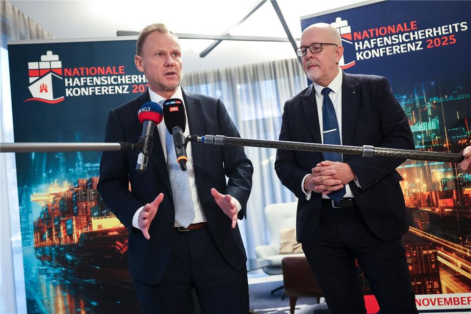 Hamburg und Bremen wollen den Kampf gegen den internationalen Drogenhandel gemeinsam voranbringen.Christian Charisius/dpa