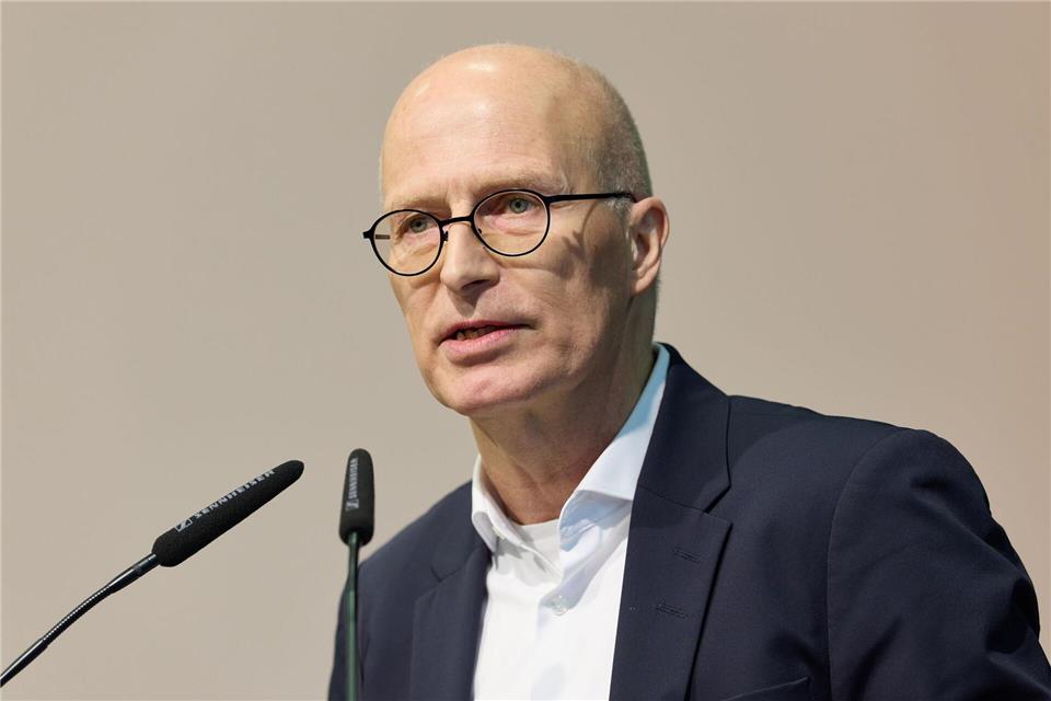 Hamburgs Erster Bürgermeister Tschentscher unterstützt den Vorschlag einer Sonder-Ministerpräsidentenkonferenz. (Archivbild) Georg Wendt/dpa