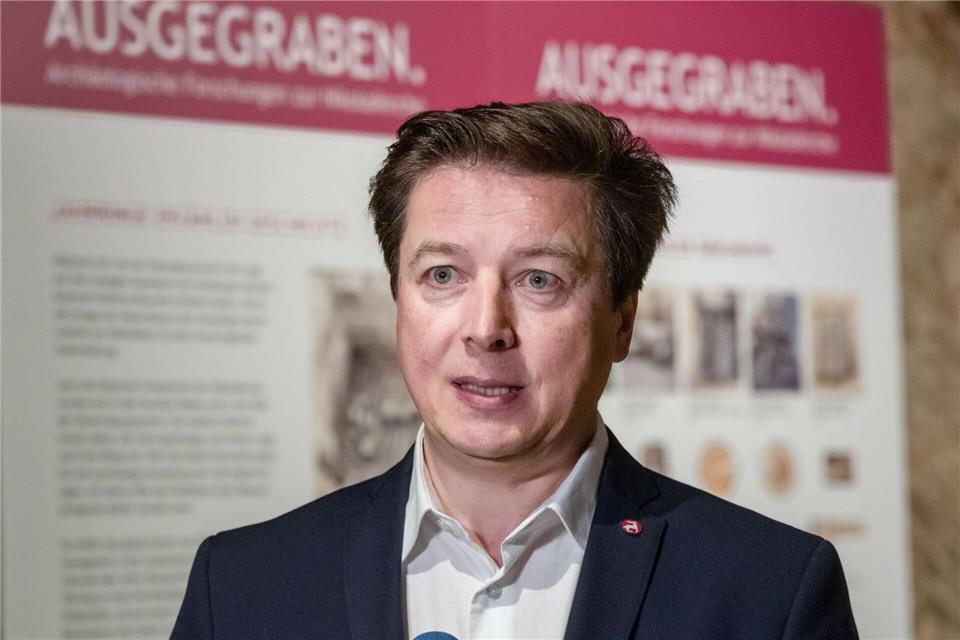 Archäologen-Zorn wegen U-Boot-Bergung Hamburgs Landesarchäologe Rainer-Maria Weiss erfuhr von der Bergung erst aus der Zeitung. (Archivbild)Markus Scholz/dpa