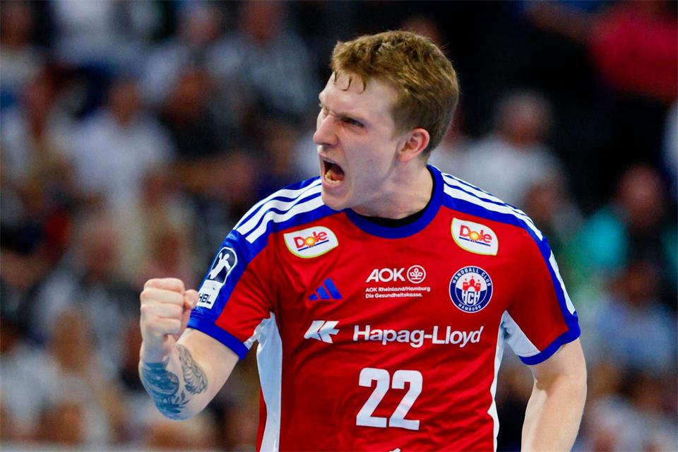 Hamburgs Noah Beyer jubelt nach einem Tor.Frank Molter/dpa