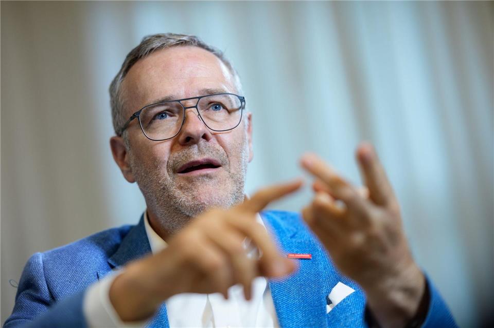 Handwerkspräsident: Die viel zu hohen Lohnzusatzkosten müssen runter. Michael Kappeler/dpa