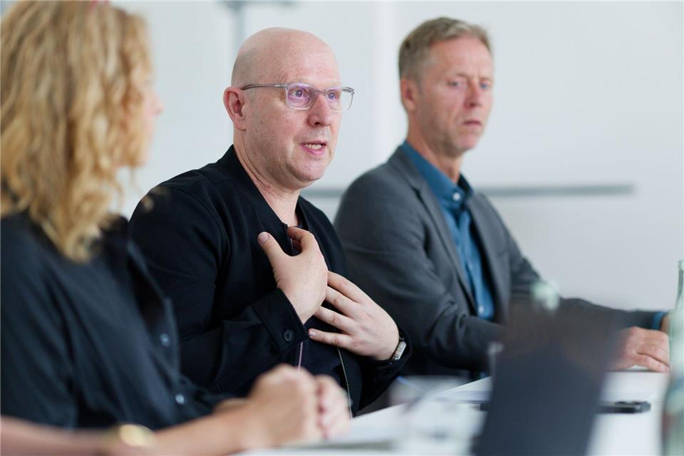 Hannovers Regionsrat Jens Palandt erzählt, wie er dem Jugendamt die schreckliche Nachricht übermitteln musste.Michael Matthey/dpa