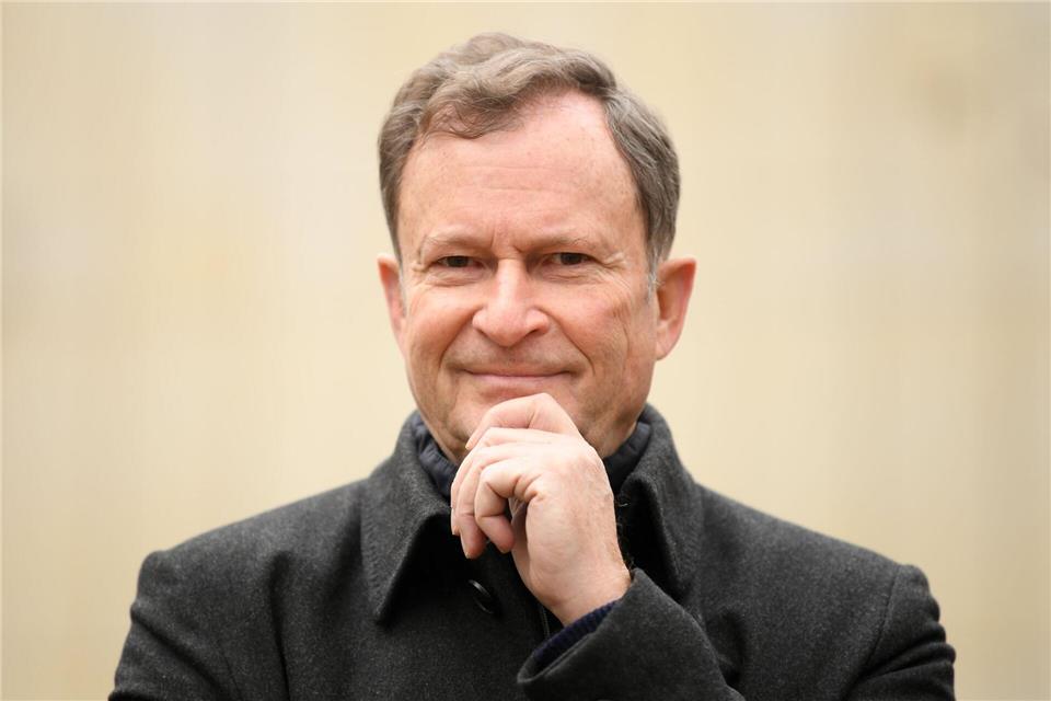 Hans E. Lorenz kritisiert FIFA-Entscheidung im Fall Balogun scharf. (Archivbild) Arne Dedert/dpa