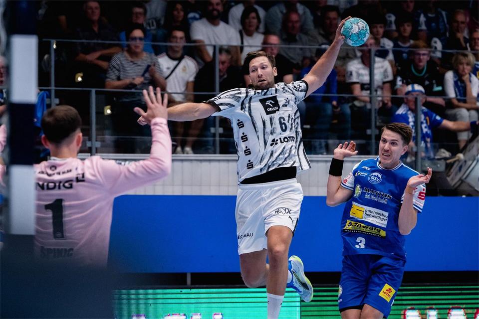 Harald Reinkind und der THW Kiel bestritten ihr Pokalspiel gegen den TV Hüttenberg. (Archivbild)Jacob Schröter/dpa