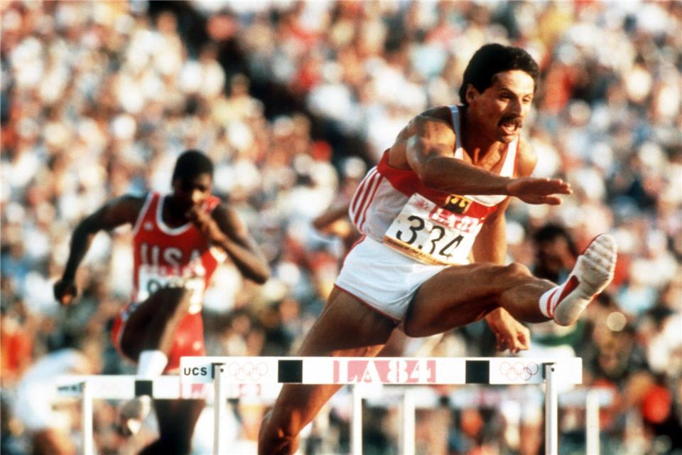 Harald Schmid hielt über 40 Jahre den deutschen Rekord über 400 Meter Hürden (Archivbild).Martin Athenstädt/dpa