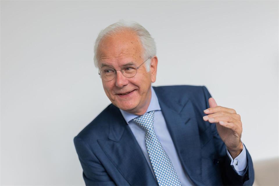Harald Schmidt gibt im Interview Ernährungstipps.Rolf Vennenbernd/dpa
