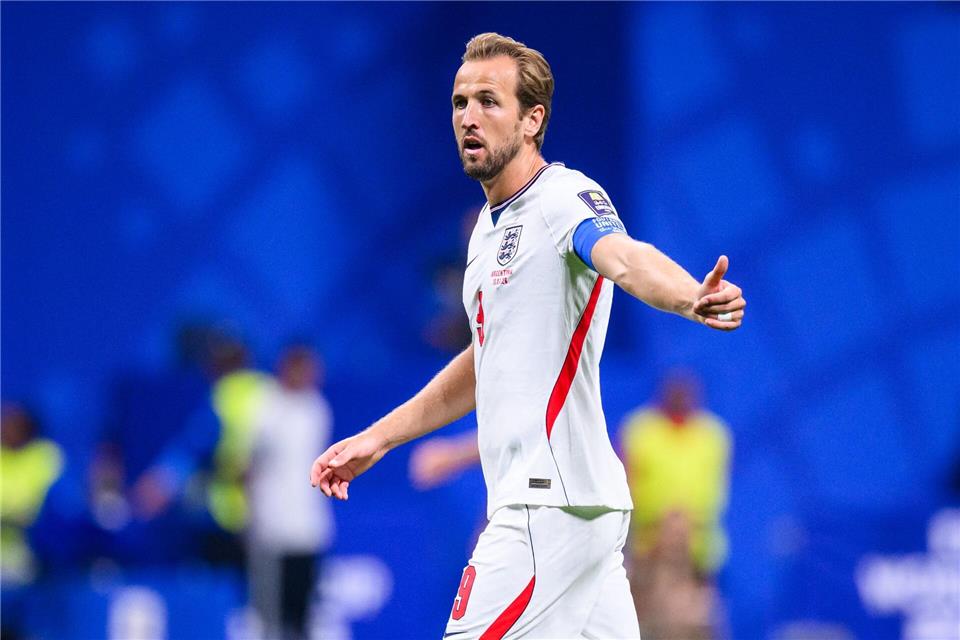 Harry Kane genießt nach der WM noch etwas Urlaub. (Archivbild)Tom Weller/dpa