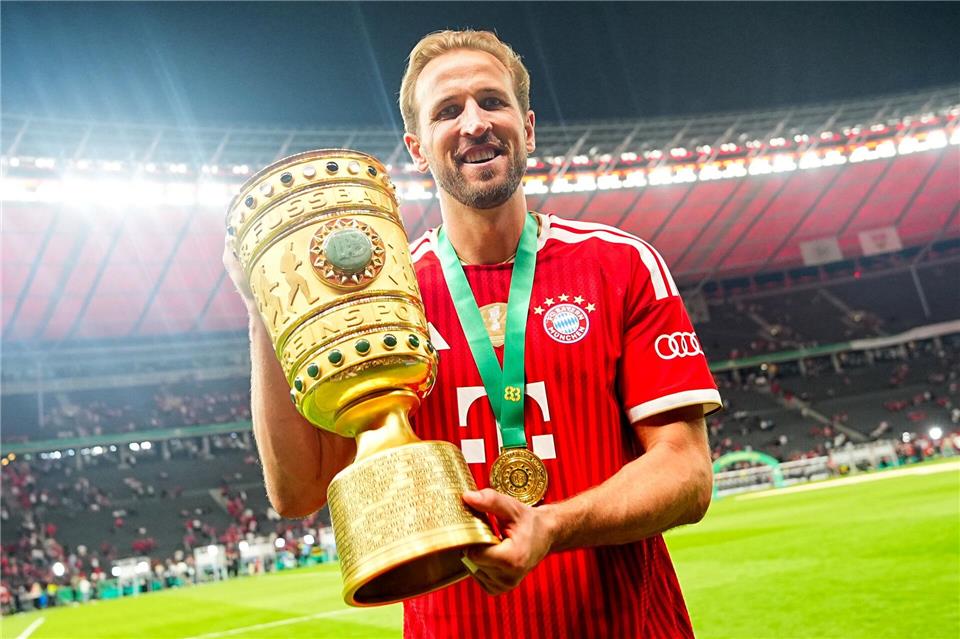 Harry Kane gewann in der vergangenen Saison mit dem FC Bayern München den DFB-Pokal und die deutsche Meisterschaft.Michael Kappeler/dpa