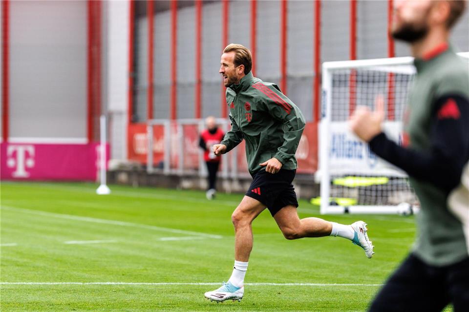 Harry Kane will beim Auswärtsspiel in Zypern wieder vorangehen.Matthias Balk/dpa