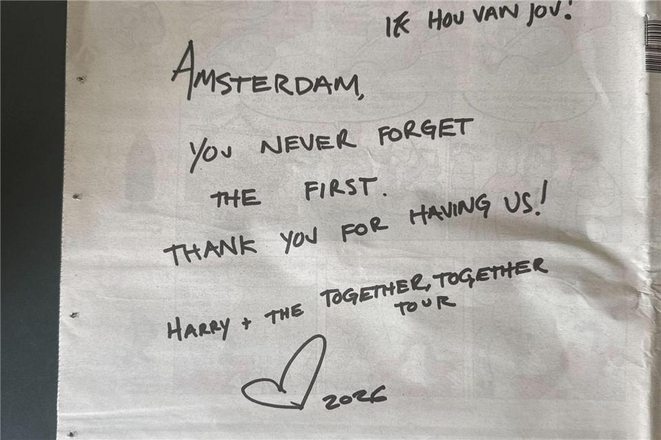 Harry Styles hat sich mit einer Zeitungsanzeige bei der Stadt Amsterdam bedankt.Annette Birschel/dpa