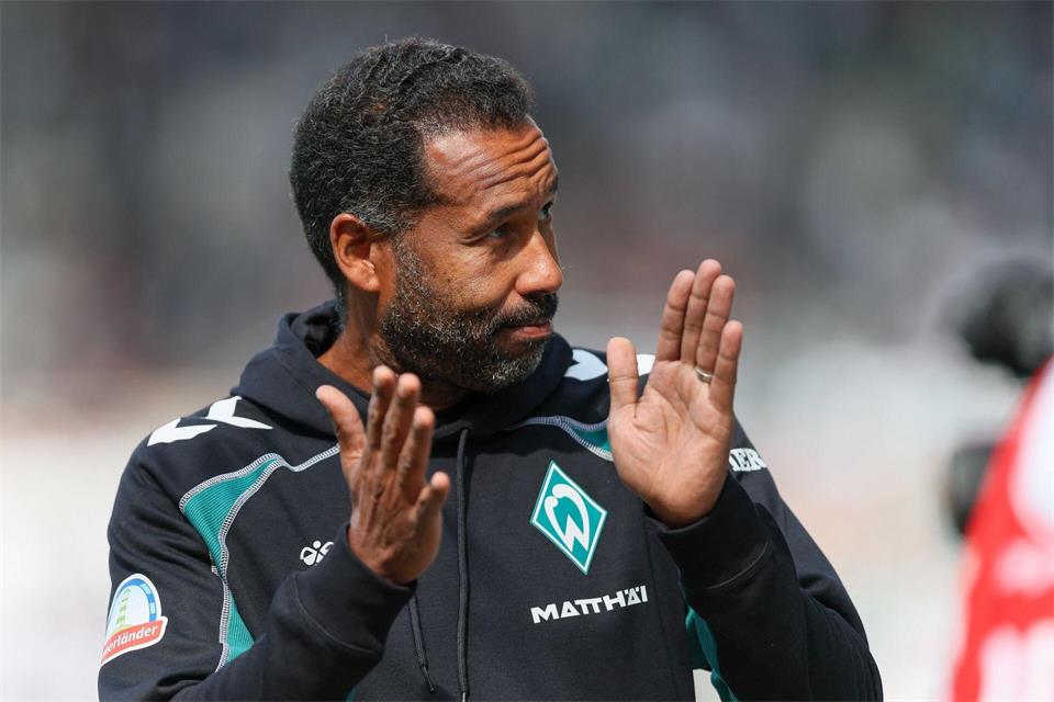 Hat Großes mit Niclas Füllkrug vor: Werder-Trainer Daniel Thioune. Selim Sudheimer/dpa