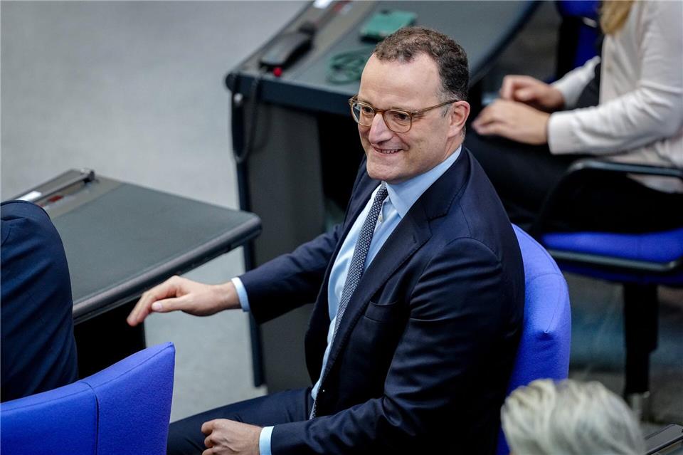 Hat Unionsfraktionschef Jens Spahn (CDU) womöglich auch wegen des anstehenden Urteils aus Karlsruhe die Vermögensverteilung als Problem adressiert? (Archivbild) Kay Nietfeld/dpa