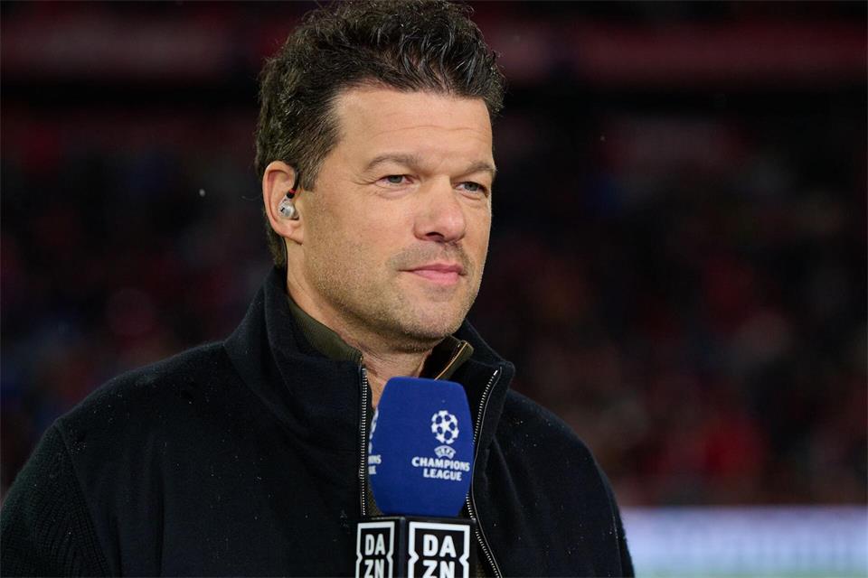 Hat als Berater eine eigene Meinung von Karl: Michael Ballack. (Archivbild)Sven Hoppe/dpa