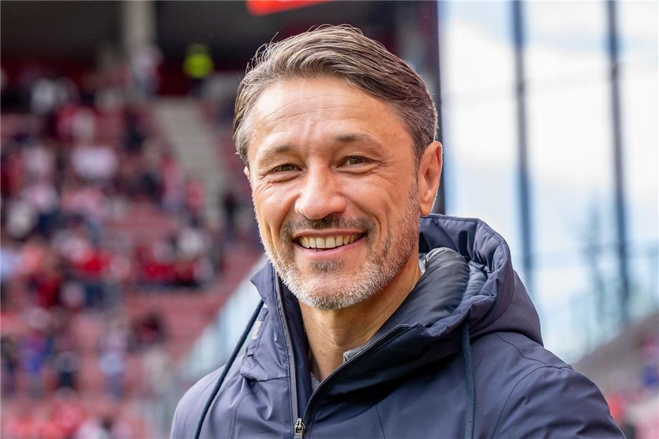 Gewandelter Kovac: „Müssen wie eine Faust sein“ Hat gut lachen: Niko Kovac kommt an beim BVBTorsten Silz/dpa