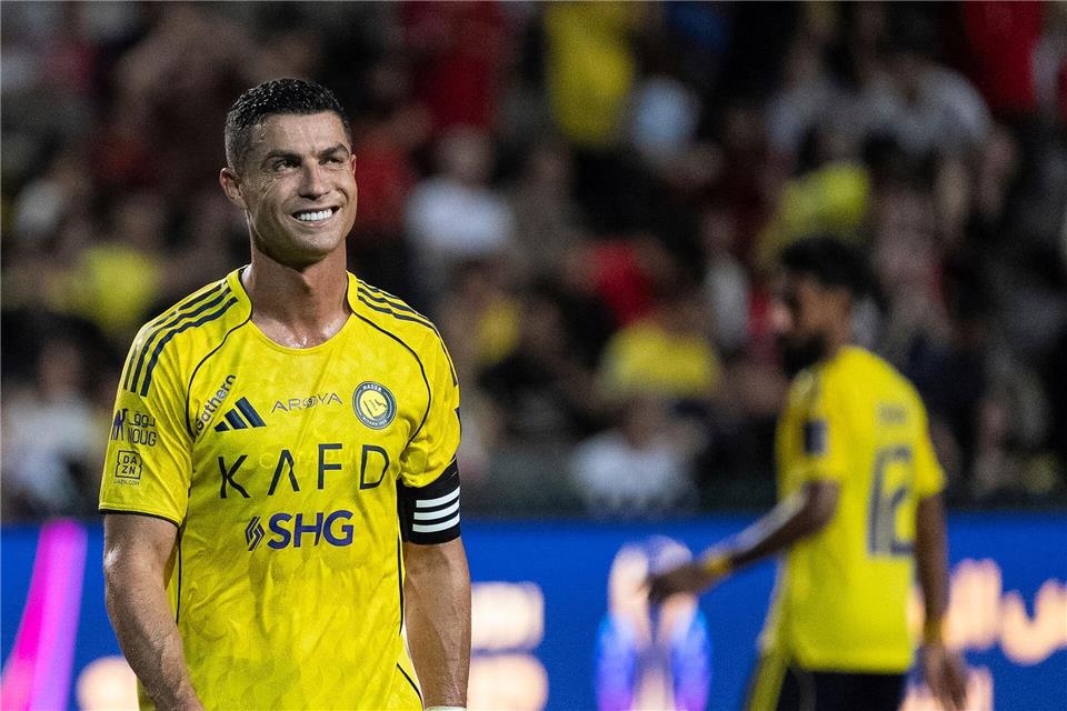 Hat sein 100. Tor in der saudi-arabischen Liga erzielt: Cristiano Ronaldo. (Archivbild)Chan Long Hei/AP/dpa