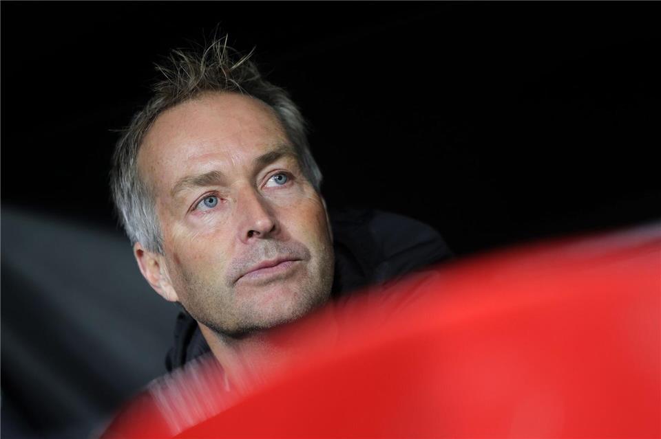 Hat vor dem Spiel gegen Paris einige Ausfälle in seiner Mannschaft: Kasper Hjulmand. (Archivbild)Rolf Vennenbernd/dpa