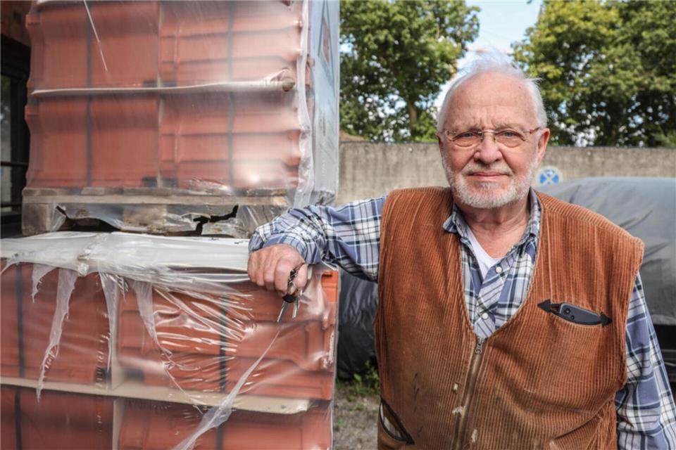 Hatte den Stein ins Rollen gebracht: Mieter Edmund Dieter Fierek streitet sich mit seinem Vermieter und wirft ihm Schikane vor. „Er hat mir die Fenster zugestellt und das Wasser abgedreht“, so Fierek.