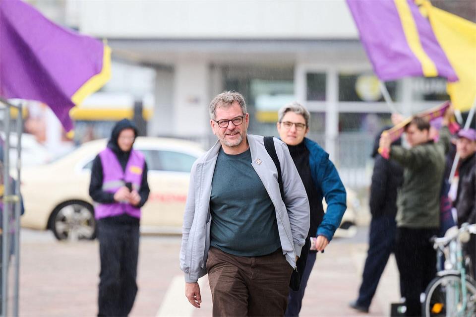 Hatte die Unterbrechung der Sondierungen verkündet: Fraktionschef Werner Graf.Annette Riedl/dpa