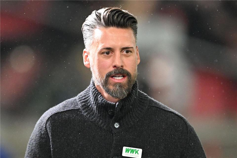Hatte mal ein Angebot aus Hamburg: Augsburgs Trainer Sandro Wagner.Bernd Weißbrod/dpa
