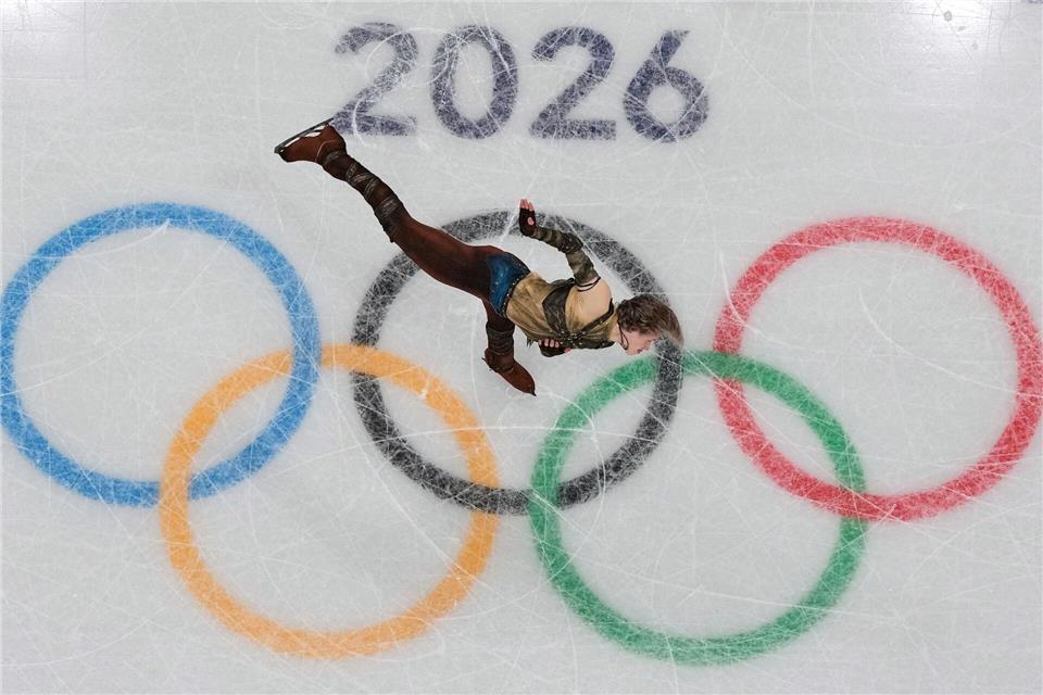 Hatte mehr als zehn Punkte Rückstand im Kurzprogramm des Teamwettbewerbs: Ilia Malinin.Bernat Armangue/AP/dpa