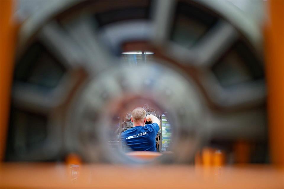 Heidelberger Druckmaschinen spürt Konjunkturflaute. (Archivbild)Uwe Anspach/dpa