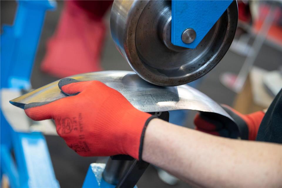 Heilig’s Blechle: Kann einem geschädigtem Oldie-Besitzer auch die Reparatur in einer freien Werkstatt zugemutet werden?picture alliance / dpa Themendienst