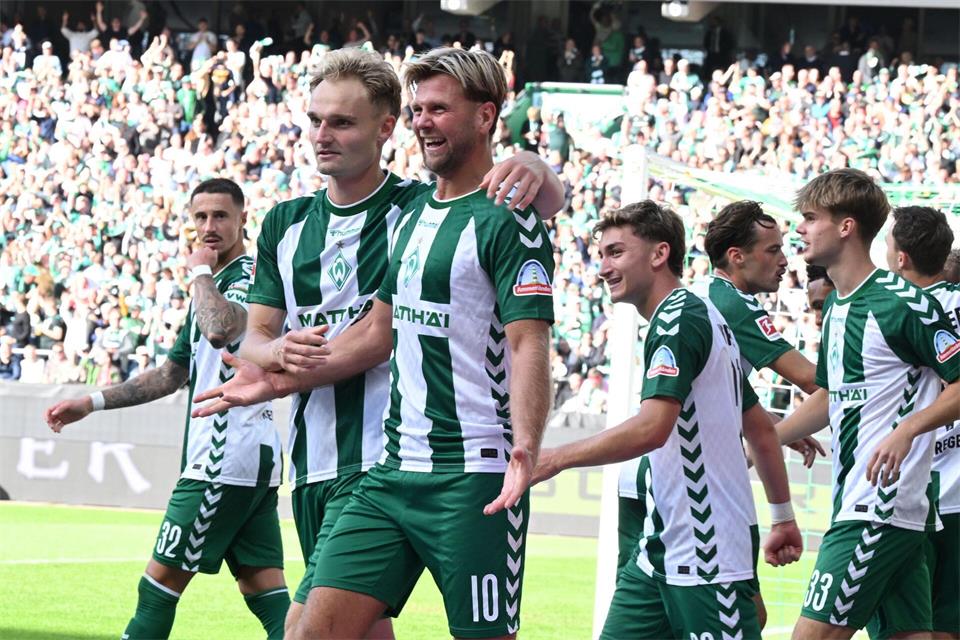 Heimkehrer Niclas Füllkrug lässt Werder jubeln. Carmen Jaspersen/dpa