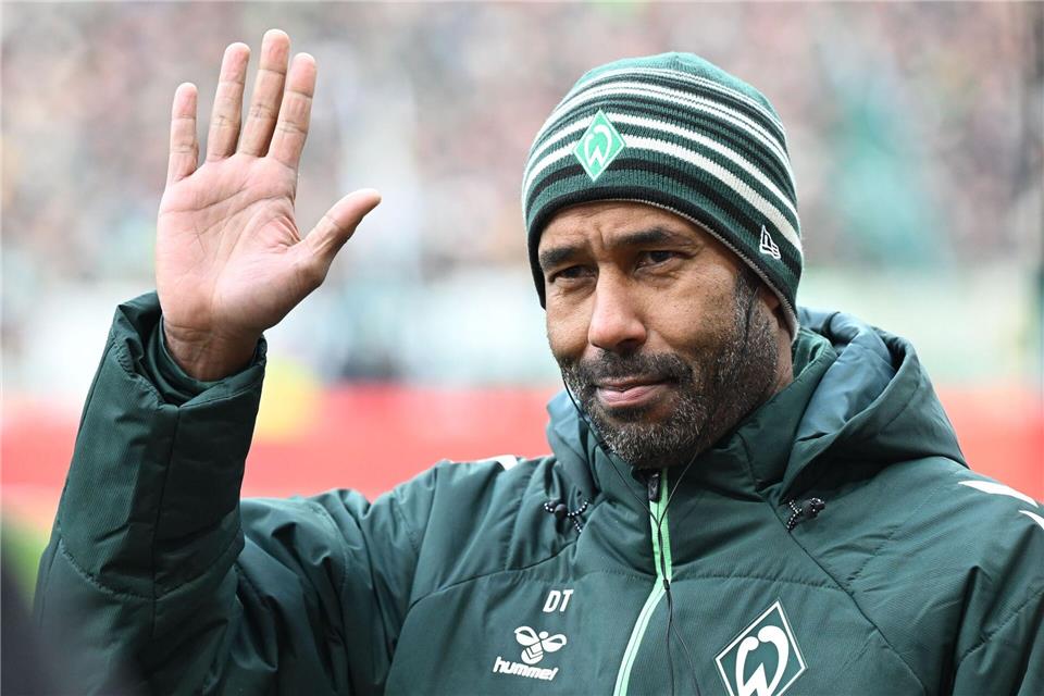 Heimpremiere im Weserstadion: Der neue Werder-Trainer Daniel Thioune.Carmen Jaspersen/dpa