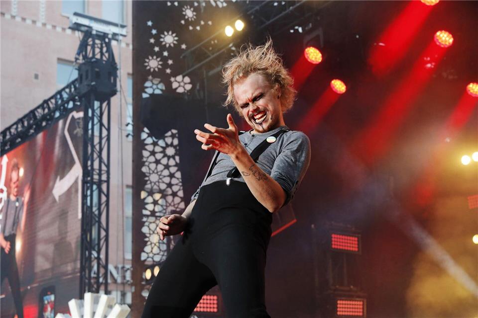 Heimsieg: Erstmals seit 25 Jahren gewinnt ein Finne die Luftgitarren-Weltmeisterschaft.Eeva Riihel�/Lehtikuva/dpa
