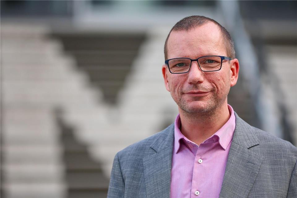 Früh reden hilft: Wie Eltern Kinder über Sex aufklären Heinz-Jürgen Voß ist Professor für Sexualwissenschaft und Sexuelle Bildung an der Hochschule Merseburg. picture alliance/dpa