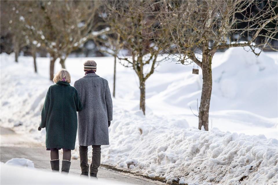 Heiraten? Nicht so wichtig. (Archivbild)Lino Mirgeler/dpa