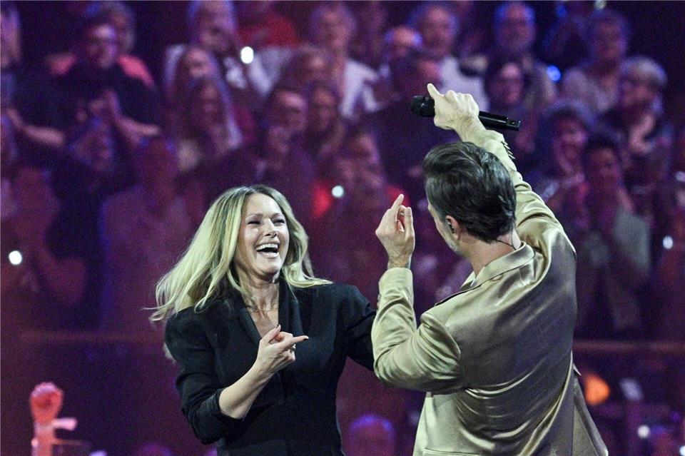 Helene Fischer feiert zusammen mit Florian Silbereisen ihr Comeback in der Musikshow „Schlagerchampions - Das große Fest der Besten“.Jens Kalaene/dpa