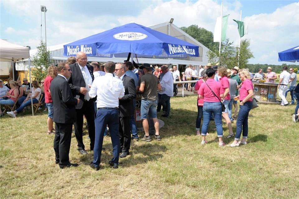 Hendrik Kamperschroer ist neuer Schützenkönig von Gemenkrückling-Fedmark.