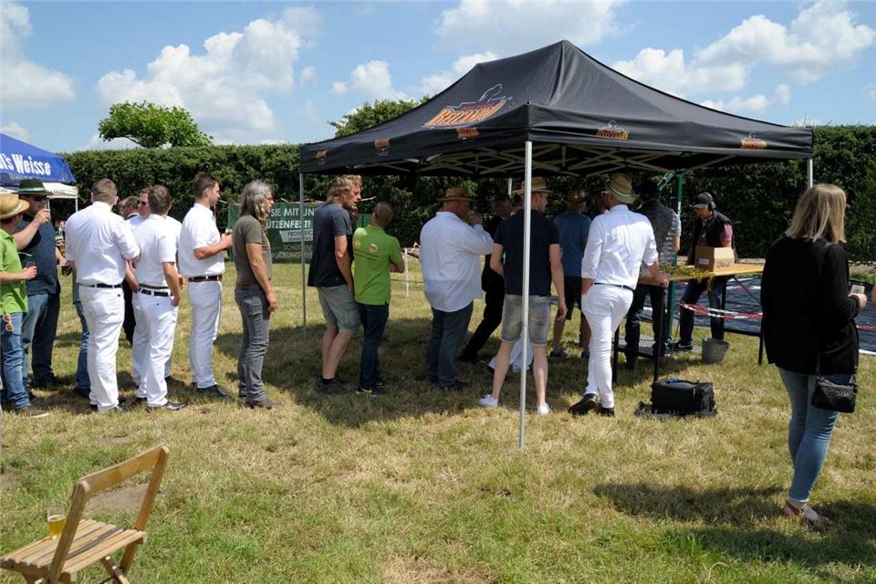Hendrik Kamperschroer ist neuer Schützenkönig von Gemenkrückling-Fedmark.