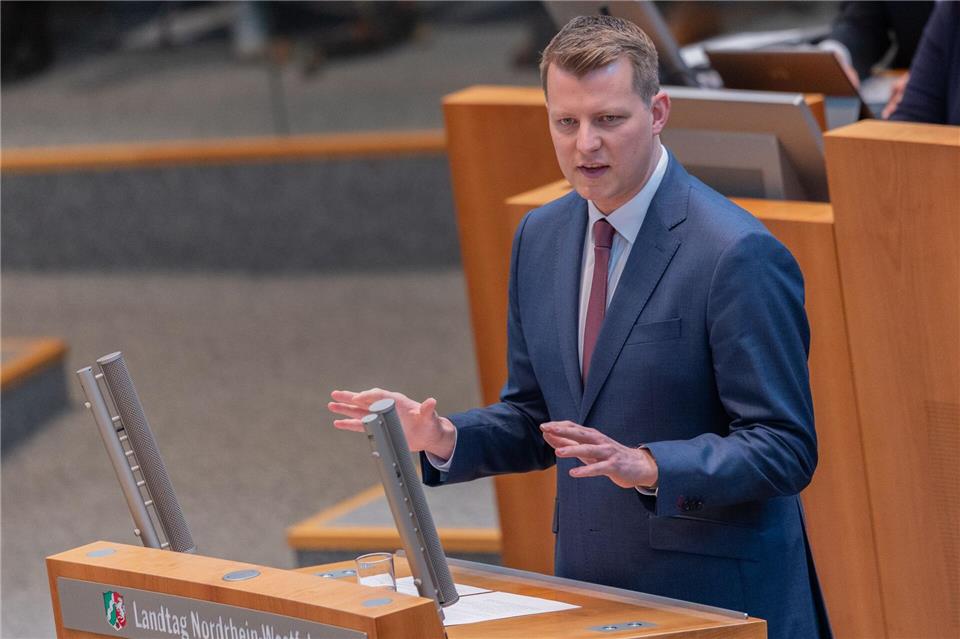 Henning Höne, Vorsitzender der FDP-Fraktion im NRW-Landtag, will weniger über die AfD reden. (Archivbild) Rolf Vennenbernd/dpa