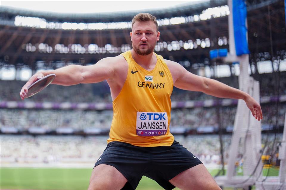 Olympiasiegerin Ogunleye löst locker das Final-Ticket Henrik Janssen machte den besten Eindruck der drei deutschen Diskuswerfer.Michael Kappeler/dpa