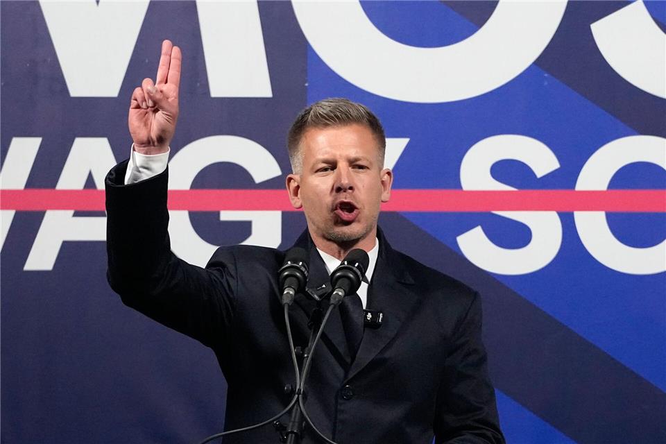 Herausforderer Peter Magyar verspricht einen Neuanfang nach vergeudeten Jahrzehnten. Darko Bandic/AP/dpa