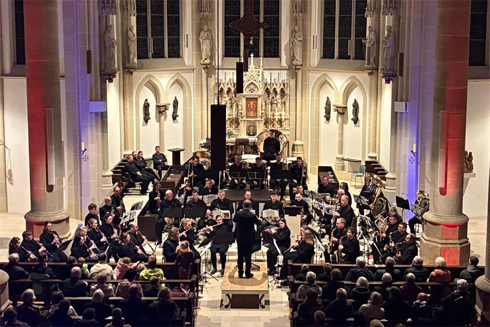 „Herbstklänge – Musikalische Impressionen“ lautet der Name des Herbstkonzerts des Musikvereins Weseke in der St.-Ludgerus-Kirche.