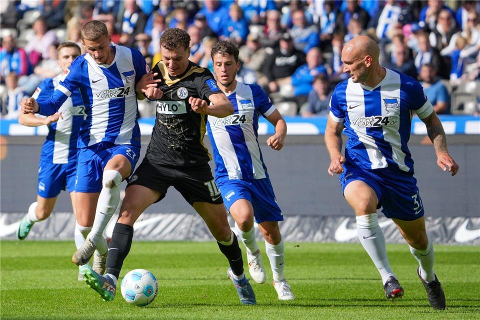 Hertha BSC enttäuschte die Heimfans erneut. Soeren Stache/dpa