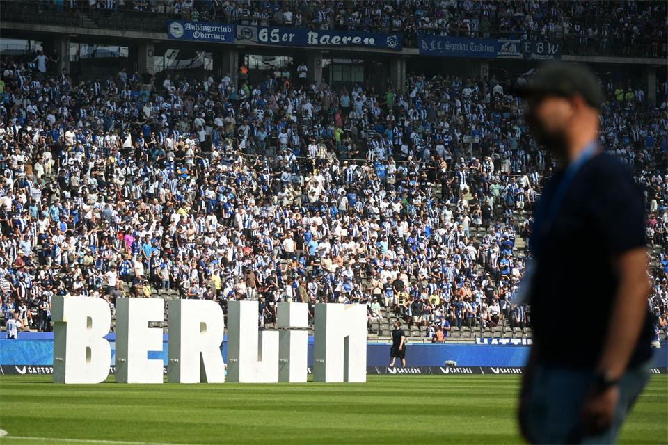 Hertha BSC verbietet kommerzielle Stadion-Vlogs. (Archivbild)Elisa Schu/dpa